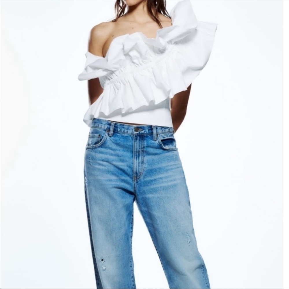 Zara White Poplin Top With Ruffles - Picture 4 of 11